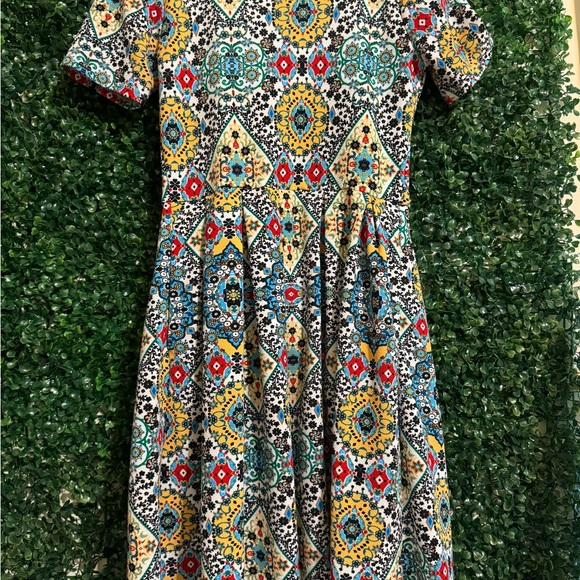 LuLaRoe Dresses & Skirts - Women’s dress LuLaRoe size small